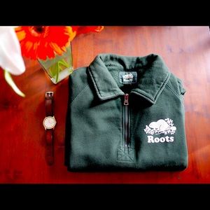 Roots Pullover - USA M